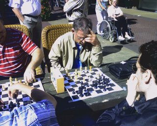 Arie Langendoen (HHP) tegen Frank Str�ter (De Pionier)